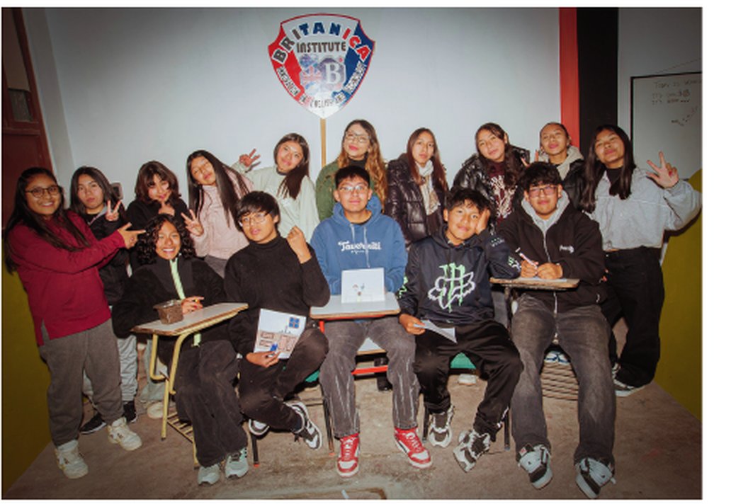 Britanica Institute students posing together in their classroom