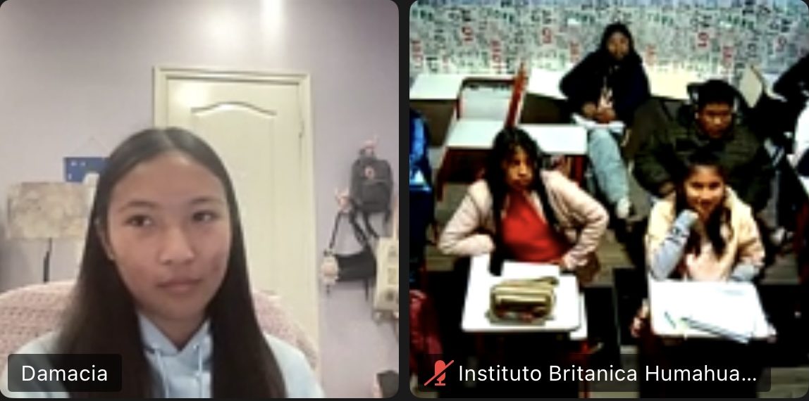 Damacia teaching a virtual class with students in Humahuaca